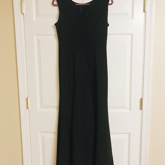 Black Maxi Dress with Sparkles - Picture 7 of 9